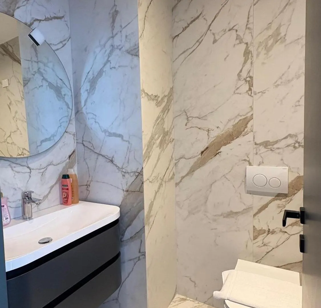 Blue Boutique Apartments 4 Tiran